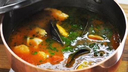 Уха по-итальянски с морепродуктами