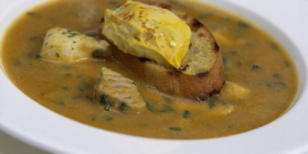 Рецепт вкусной ухи из сайры