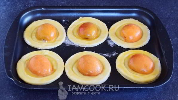 абрикосовые слойки