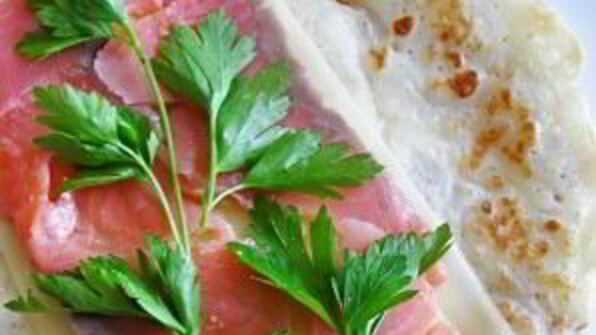 блинчики с форелью