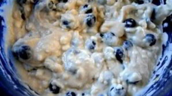 блинчики с творогом и малиной