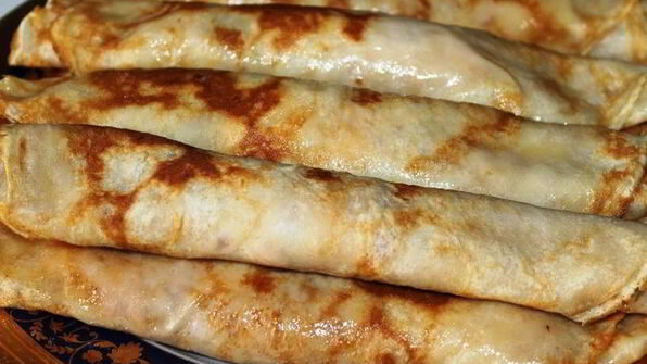 блины с творогом и ягодами