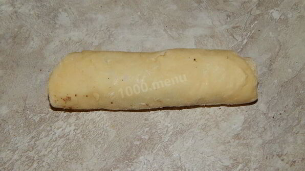 плюшки с корицей и сахаром