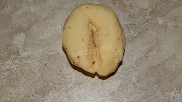 плюшки с корицей и сахаром