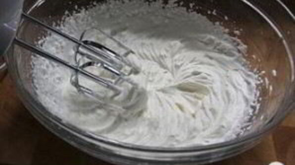 мини-чизкейки с клубникой