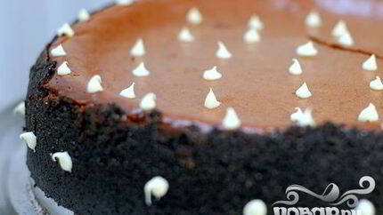Шоколадный чизкейк с карамелью