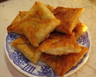 Кефирные конвертики с сыром