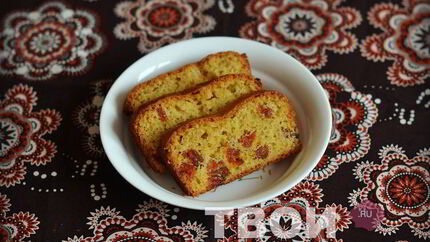 Кекс с курагой и апельсиновой цедрой