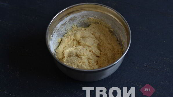 кекс с курагой и апельсиновой цедрой