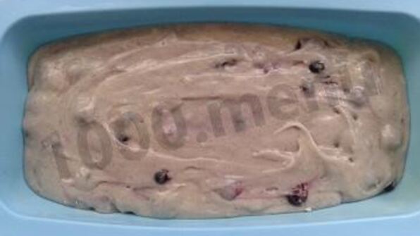 кекс с ягодами на яичных белках