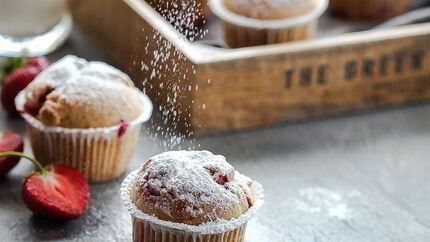 Кексы с клубникой и белым шоколадом