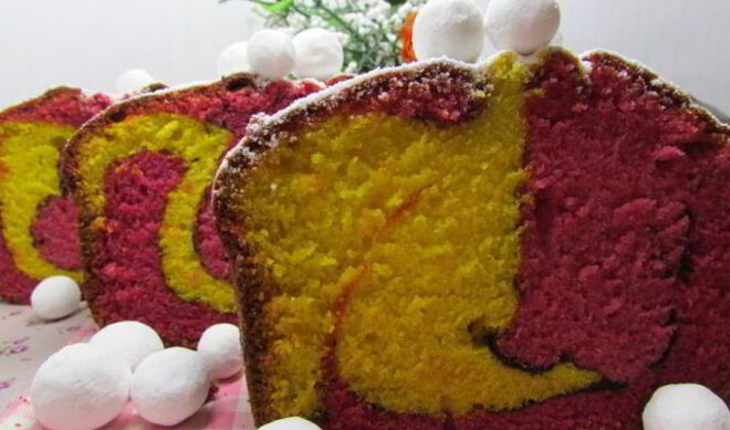 Малазийский красочный кекс