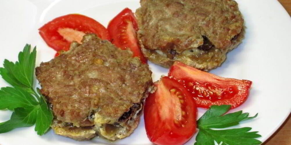 Рецепт мясных мини кексы с грибной начинкой