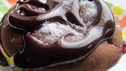 Шоколадные кексы с крыжовником