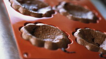 Выпечка кексов в формах