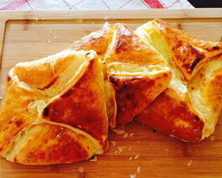 Пеновани хачапури