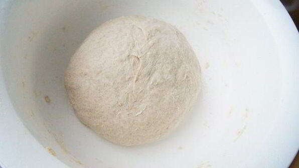 чешский деревенский хлеб на ржаной закваске