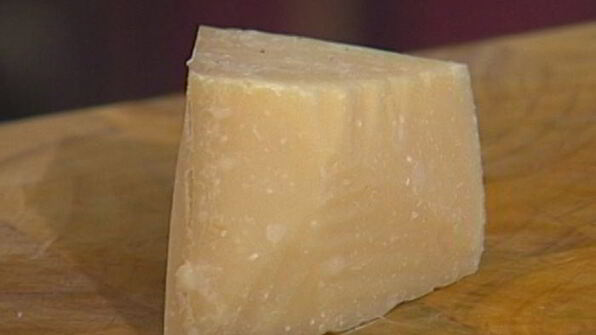 хлеб с пармезаном и чесноком