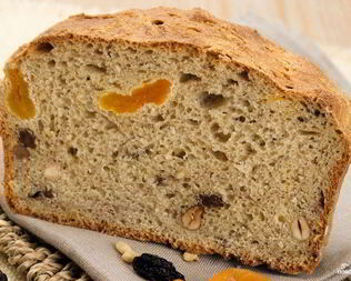 Хлеб с сухофруктами в духовке