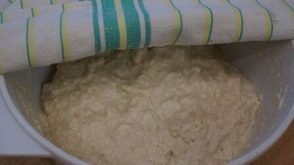 крестьянский хлеб с хрустящей корочкой