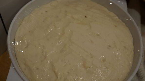 крестьянский хлеб с хрустящей корочкой