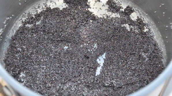 сладкий хлеб-гармошка со сливочным сыром и маком