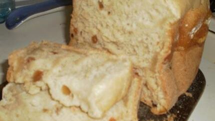 Сладкий хлеб с изюмом из хлебопечки