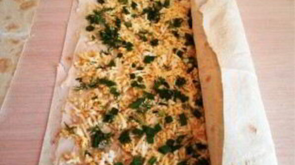 лаваш с консервами