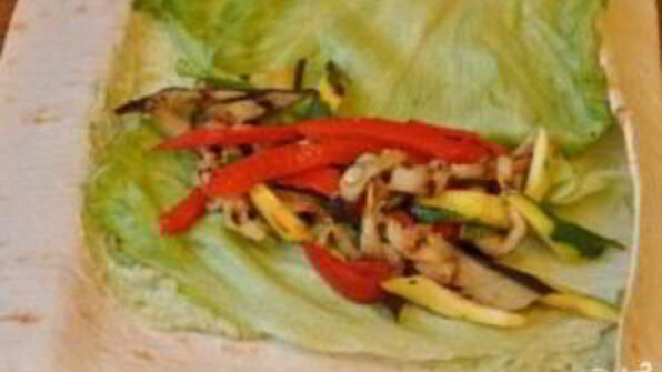 лаваш с овощной начинкой