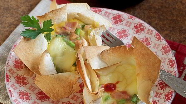 лаваш с ветчиной и яйцом