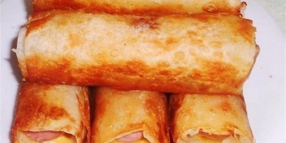 Рецепт сосисок в картофельно-сырной шубе из лаваша