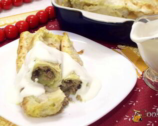 Трубочки с мясной начинкой Лавашони