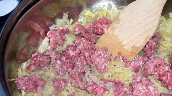 трубочки с мясной начинкой лавашони