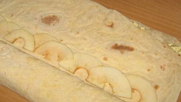 творожные завитки из лаваша