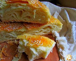 Арабская лепешка Bint Al-sahn