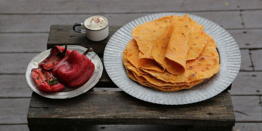 Рецепт лепешек с паприкой и куркумой