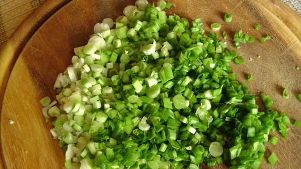 лепешки с зеленым луком