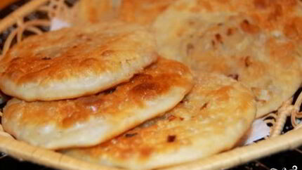 Луковая лепешка