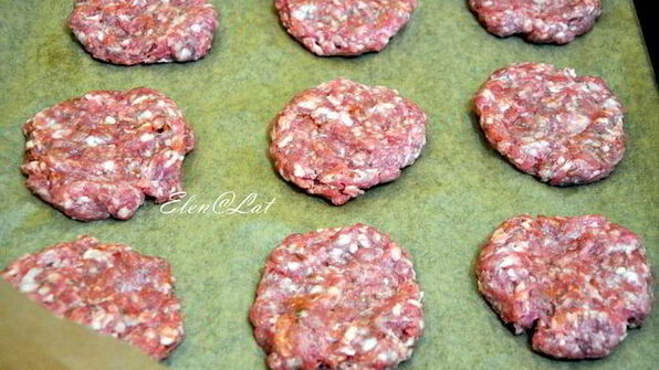 пита с начинкой и без