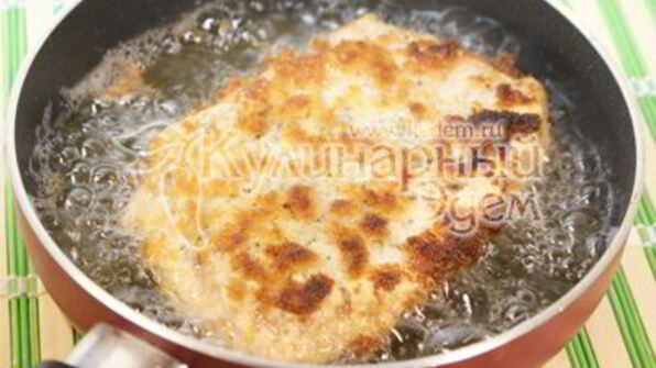 шницель с картофельной лепешкой