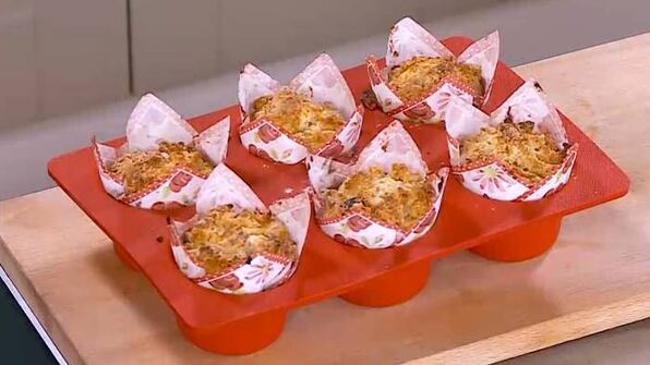 марципановые маффины с курагой