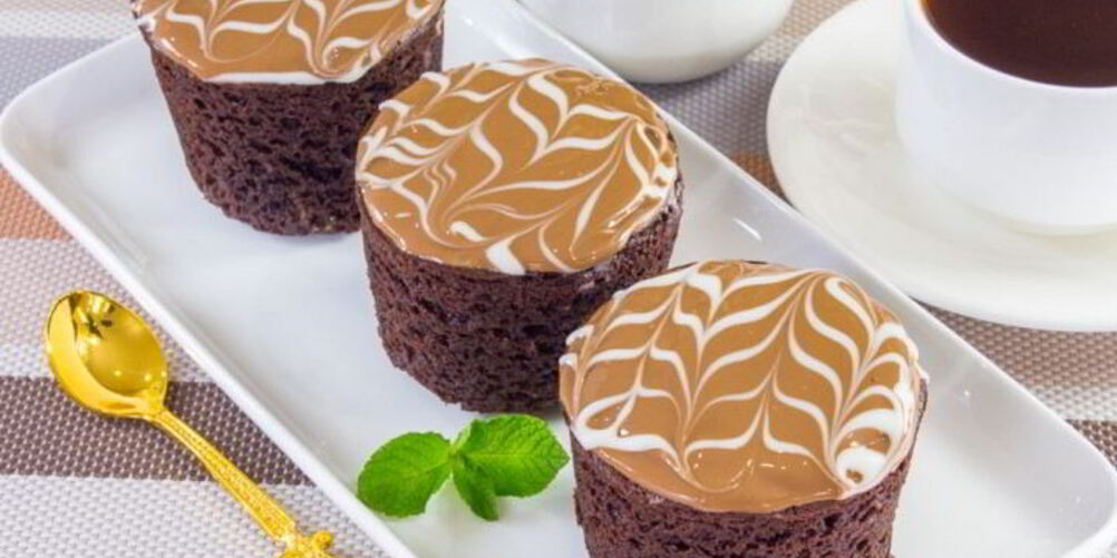 Рецепт шоколадных маффинов с вареной сгущенкой