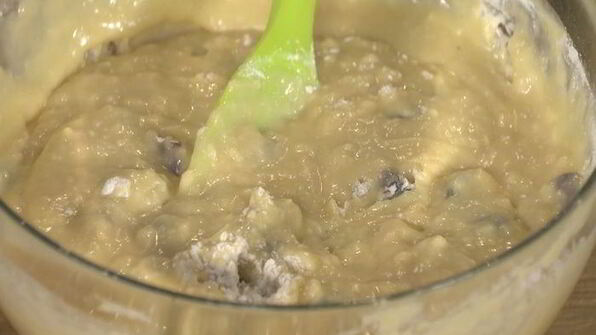 сливочные маффины с клюквой и вишней