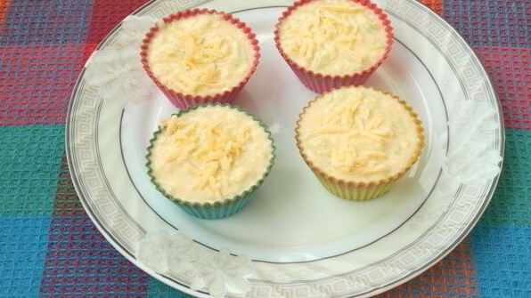 закусочные маффины с кабачком и сыром