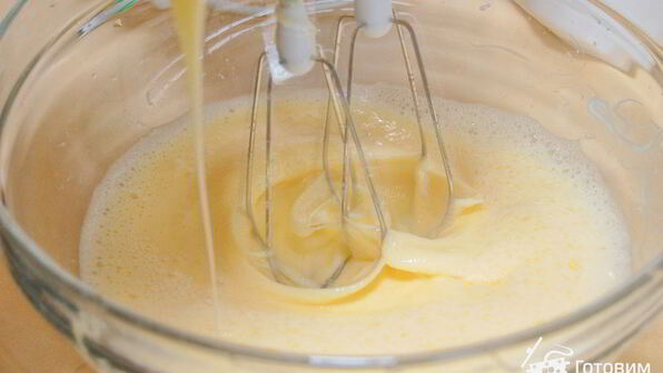 малиновый рулет