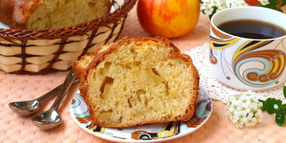 Рецепт манника на кефире с яблоками