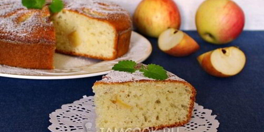 Рецепт манника на сметане с яблоками