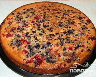 Манник с лесными ягодами