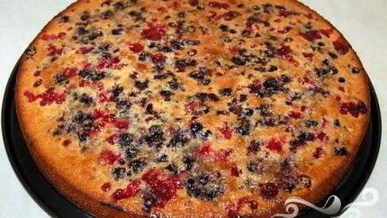 Манник с лесными ягодами