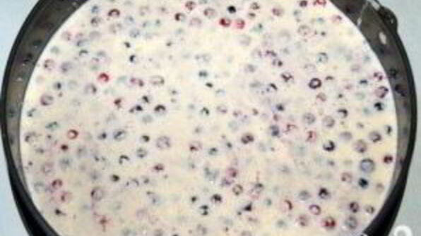 манник с лесными ягодами